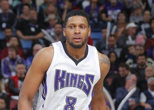 塔图姆单场50分创个人新高