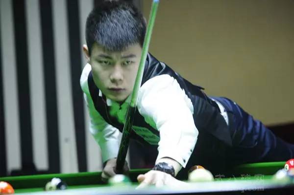 马刺试图通 马刺试图通